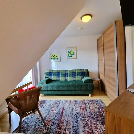 Nyaraló Mine Heimat _ Roeverhus_